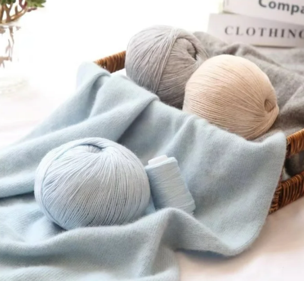 soft cashmere wool yarn